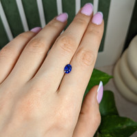 1.27 Ct. Blue Sapphire from Ceylon (Sri Lanka) Life Style