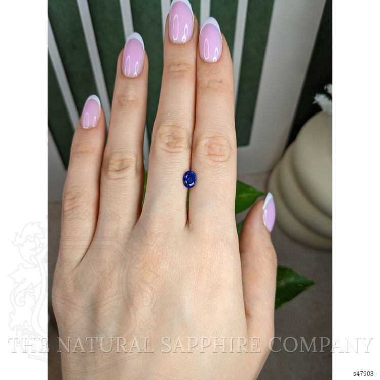 1.27 Ct. Blue Sapphire from Ceylon (Sri Lanka)