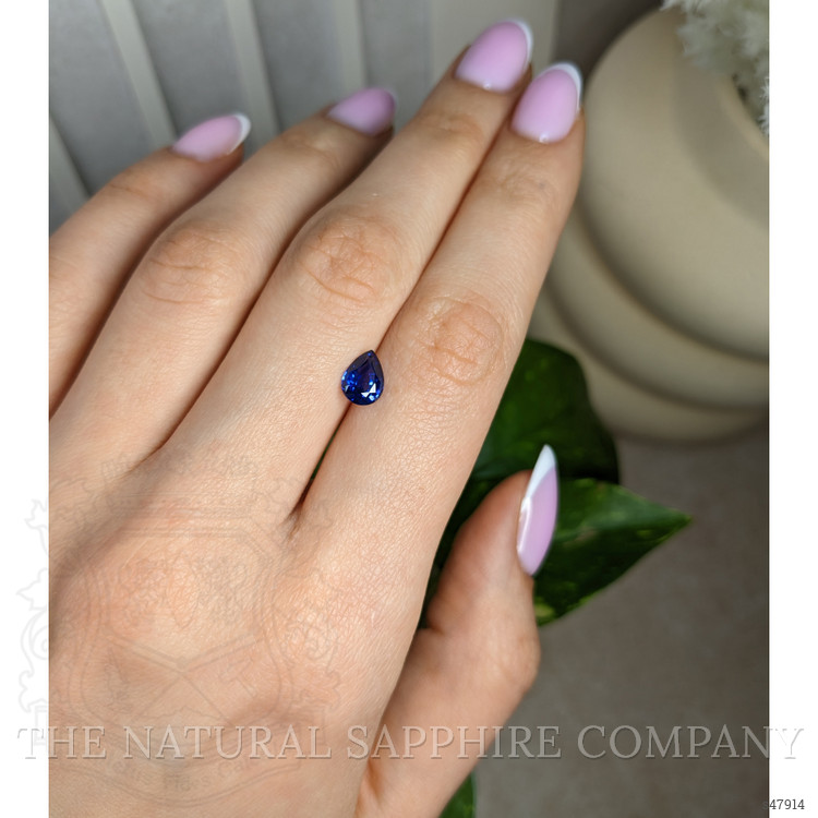 1.23 Ct. Blue Sapphire from Ceylon (Sri Lanka)