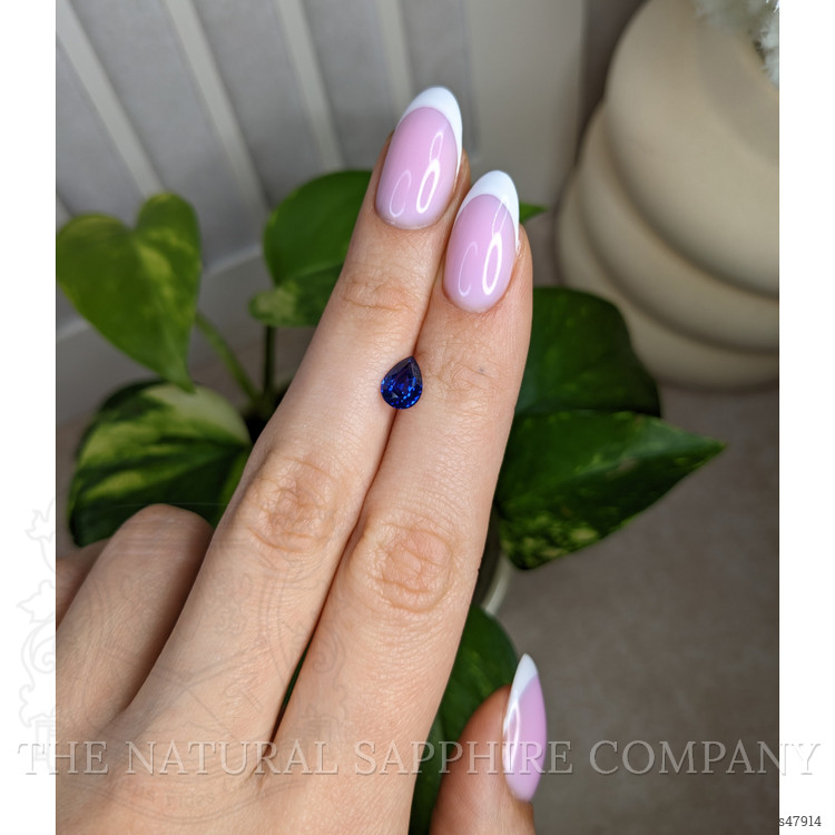 1.23 Ct. Blue Sapphire from Ceylon (Sri Lanka)