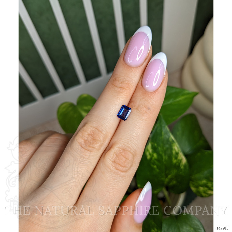 1.11 Ct. Blue Sapphire from Ceylon (Sri Lanka)