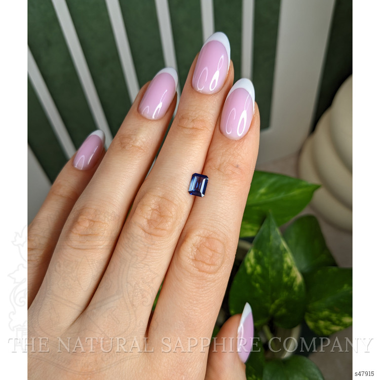 1.11 Ct. Blue Sapphire from Ceylon (Sri Lanka)