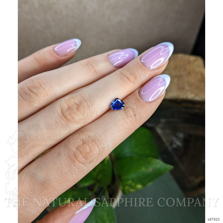1.13 Ct. Blue Sapphire from Ceylon (Sri Lanka)
