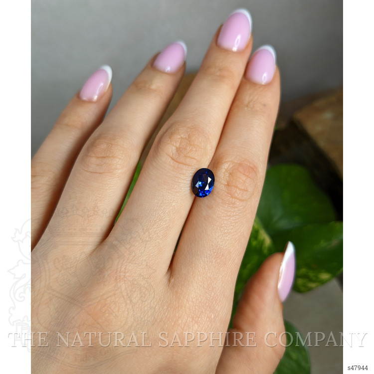 2.20 Ct. Blue Sapphire from Ceylon (Sri Lanka)