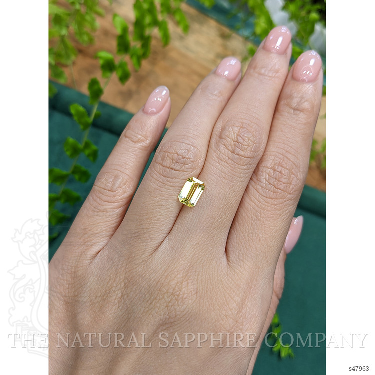 1.89 Ct. Yellow Sapphire from Ceylon (Sri Lanka)