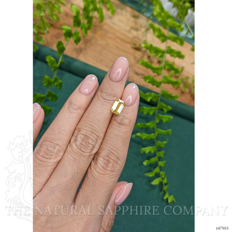 1.89 Ct. Yellow Sapphire from Ceylon (Sri Lanka)