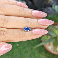 0.99 Ct. Blue Sapphire from Ceylon (Sri Lanka) Life Style