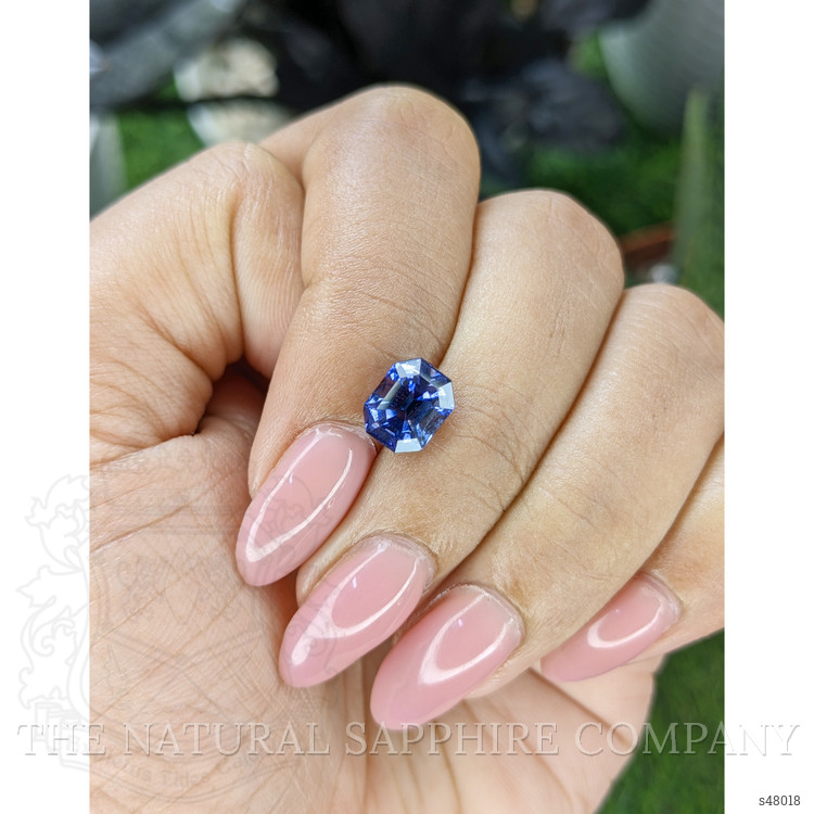 2.60 Ct. Purplish Blue Sapphire from Ceylon (Sri Lanka)