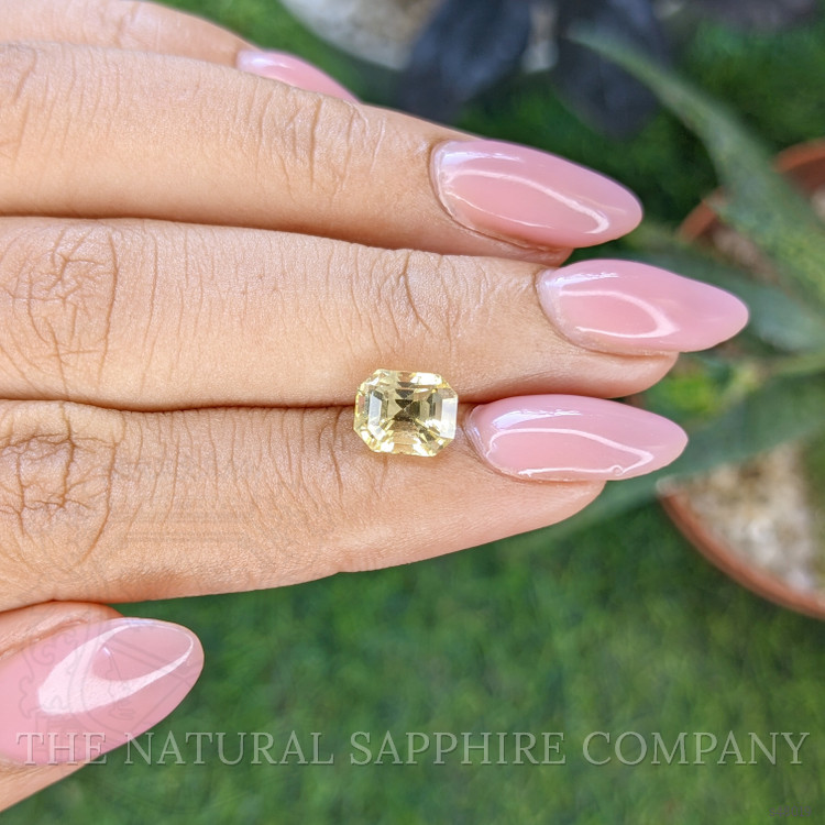 2.58 Ct. Yellow Sapphire from Ceylon (Sri Lanka)