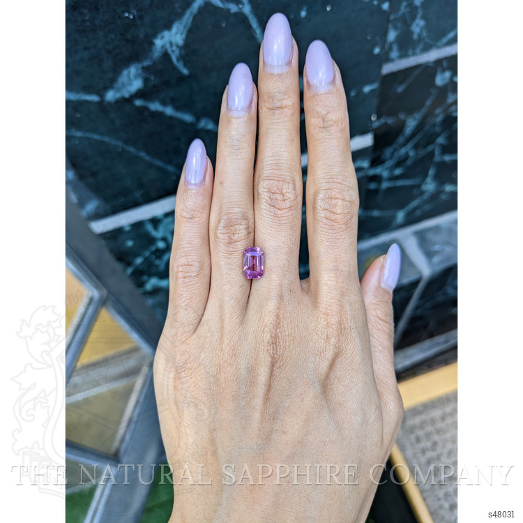 4.02 Ct. Purplish Pink Sapphire from Ceylon (Sri Lanka)