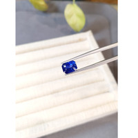 4.14 Ct. Blue Sapphire from Ceylon (Sri Lanka) Life Style