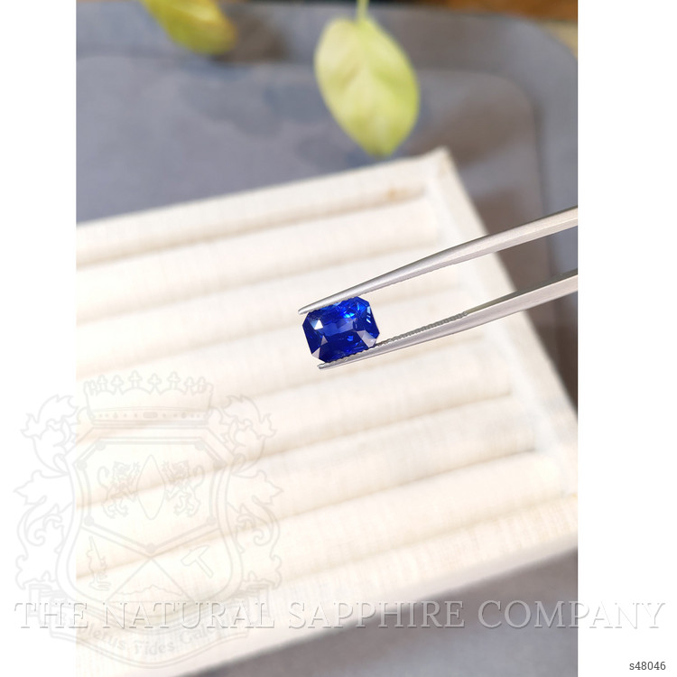 4.14 Ct. Blue Sapphire from Ceylon (Sri Lanka)