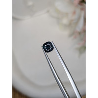 1.00 Ct. Greenish Blue Sapphire from Ceylon (Sri Lanka) Life Style