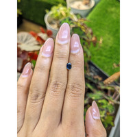 0.51 Ct. Blue Sapphire from Ceylon (Sri Lanka) Life Style