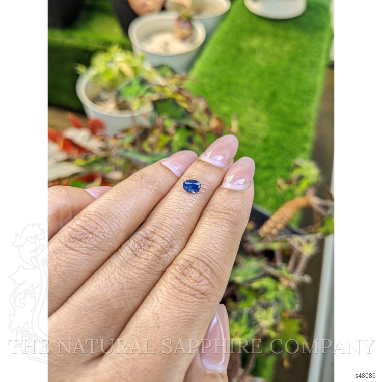 0.69 Ct. Greenish Blue Sapphire from Ceylon (Sri Lanka)