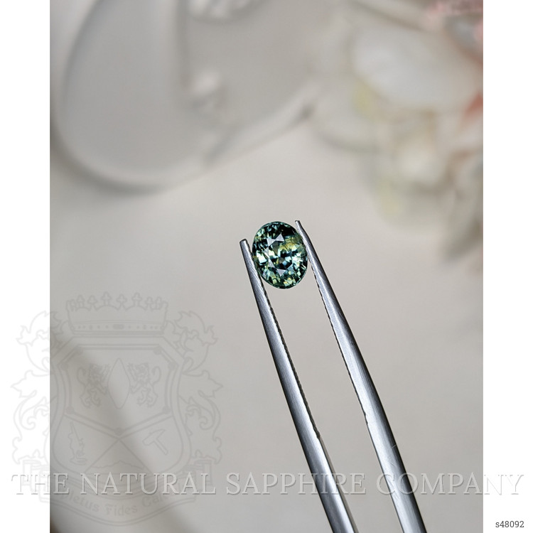 1.06 Ct. Bi Color / Parti Sapphire from Ceylon (Sri Lanka)