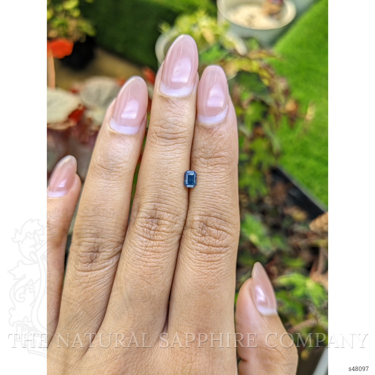 0.48 Ct. Greenish Blue Sapphire from Ceylon (Sri Lanka)