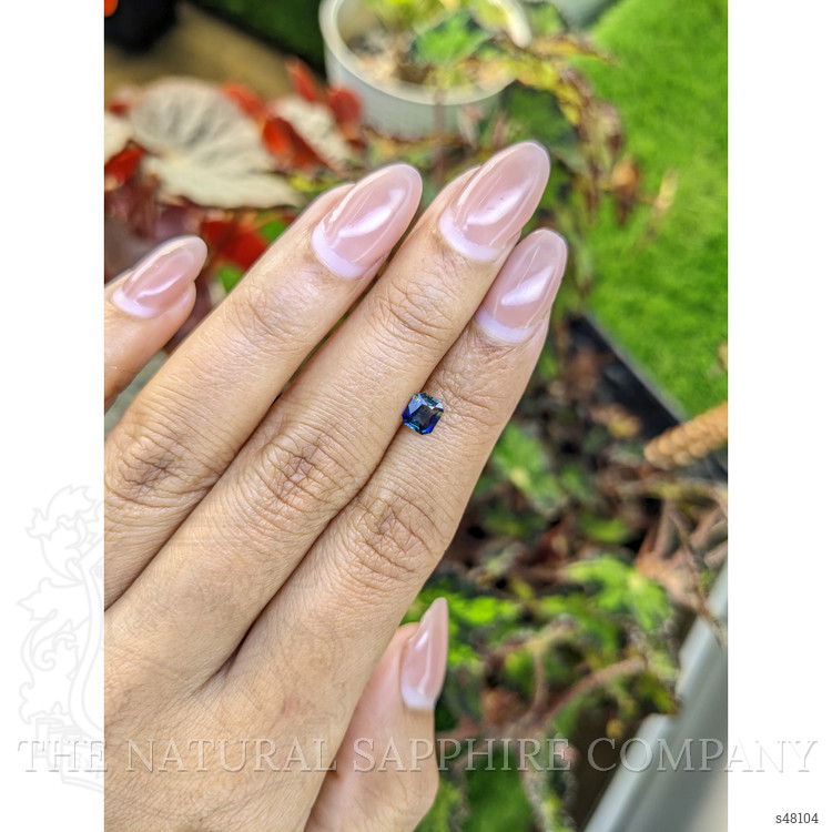 0.58 Ct. Bi Color / Parti Sapphire from Ceylon (Sri Lanka)