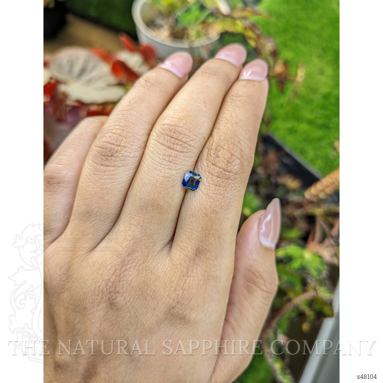 0.58 Ct. Bi Color / Parti Sapphire from Ceylon (Sri Lanka)