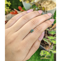 0.90 Ct. Bi Color / Parti Sapphire from Ceylon (Sri Lanka) Life Style
