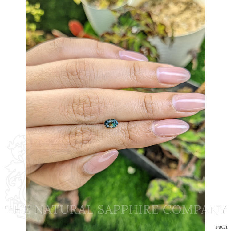 0.90 Ct. Bi Color / Parti Sapphire from Ceylon (Sri Lanka)