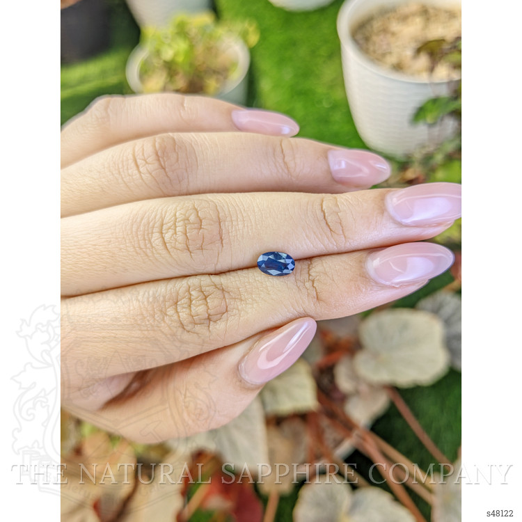 1.02 Ct. Greenish Blue Sapphire from Ceylon (Sri Lanka)