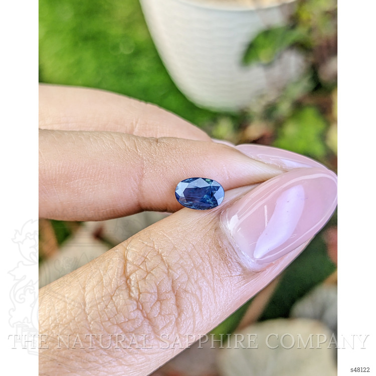 1.02 Ct. Greenish Blue Sapphire from Ceylon (Sri Lanka)
