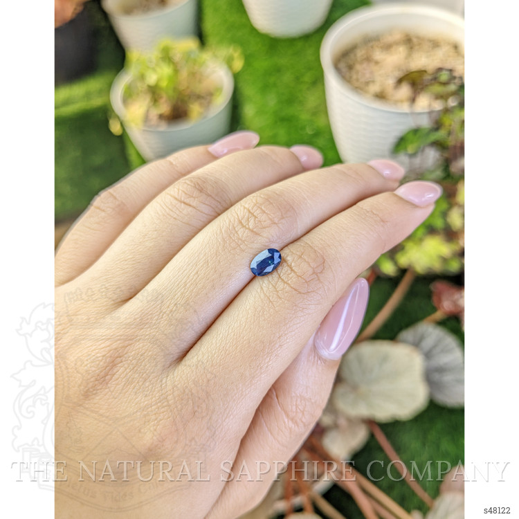 1.02 Ct. Greenish Blue Sapphire from Ceylon (Sri Lanka)
