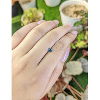 0.65 Ct. Bi Color / Parti Sapphire from Ceylon (Sri Lanka) Life Style