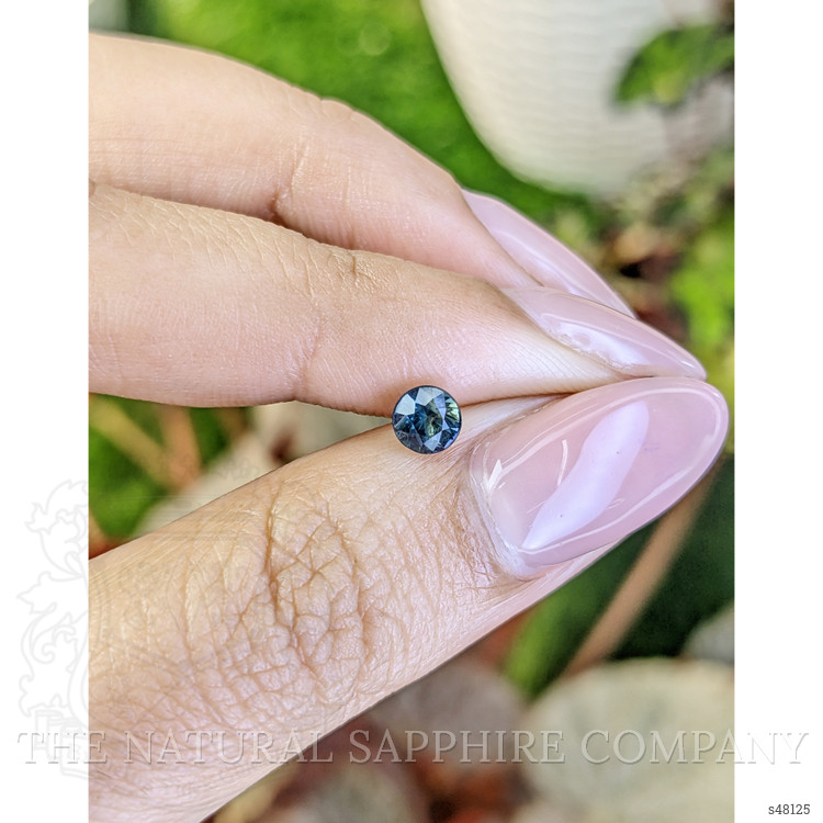 0.65 Ct. Bi Color / Parti Sapphire from Ceylon (Sri Lanka)
