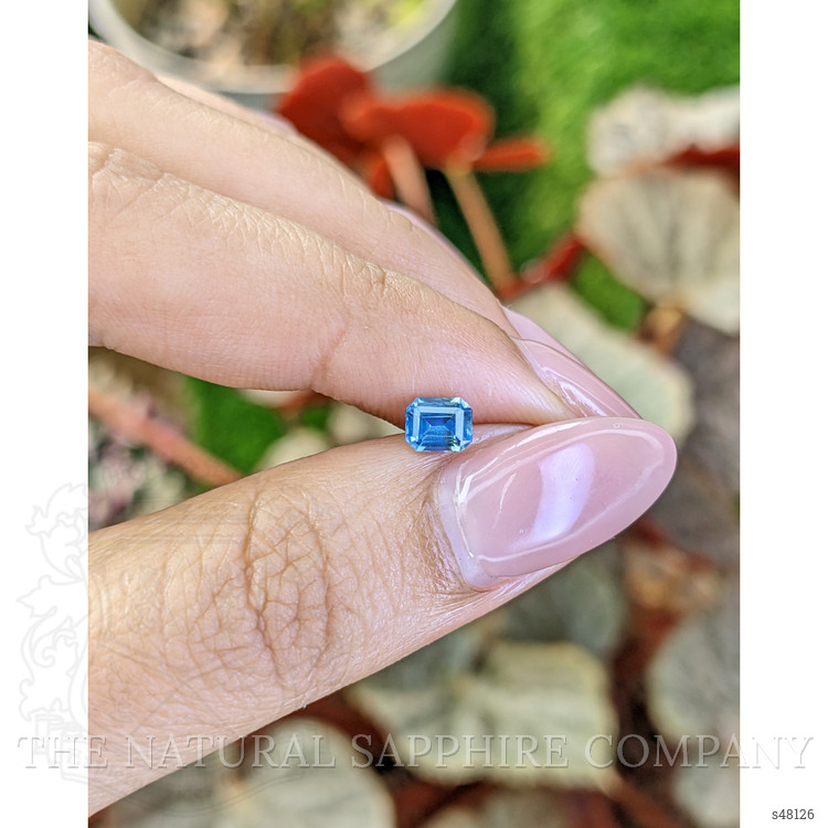 1.09 Ct. Greenish Blue Sapphire from Ceylon (Sri Lanka)