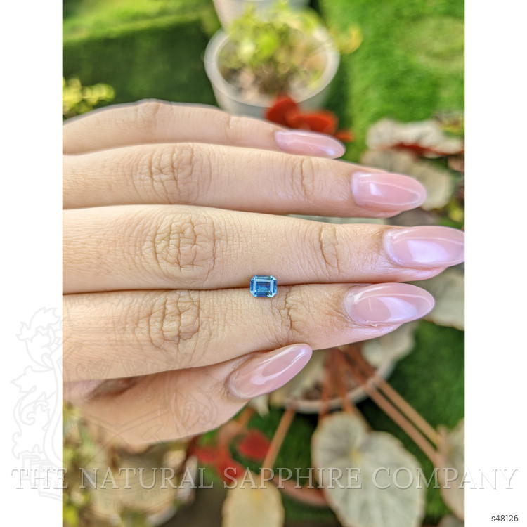1.09 Ct. Greenish Blue Sapphire from Ceylon (Sri Lanka)