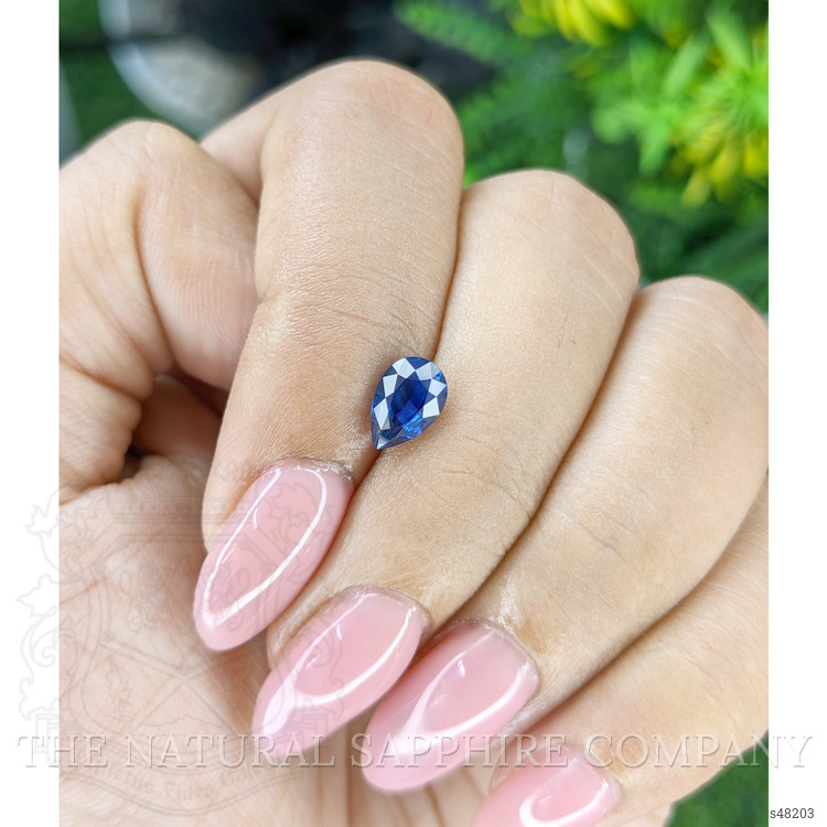 1.06 Ct. Blue Sapphire from Ceylon (Sri Lanka)