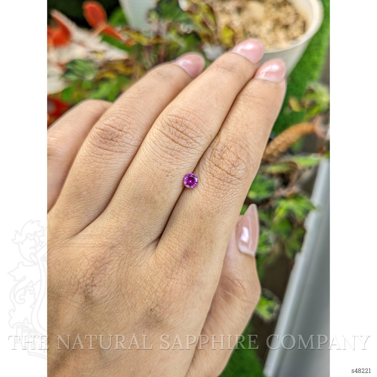 0.28 Ct. Purplish Pink Sapphire from Ceylon (Sri Lanka)