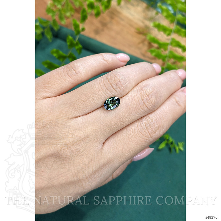 2.07 Ct. Bluish Green Sapphire from Ceylon (Sri Lanka)