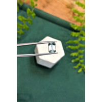 2.24 Ct. Bluish Green Sapphire from Ceylon (Sri Lanka) Life Style