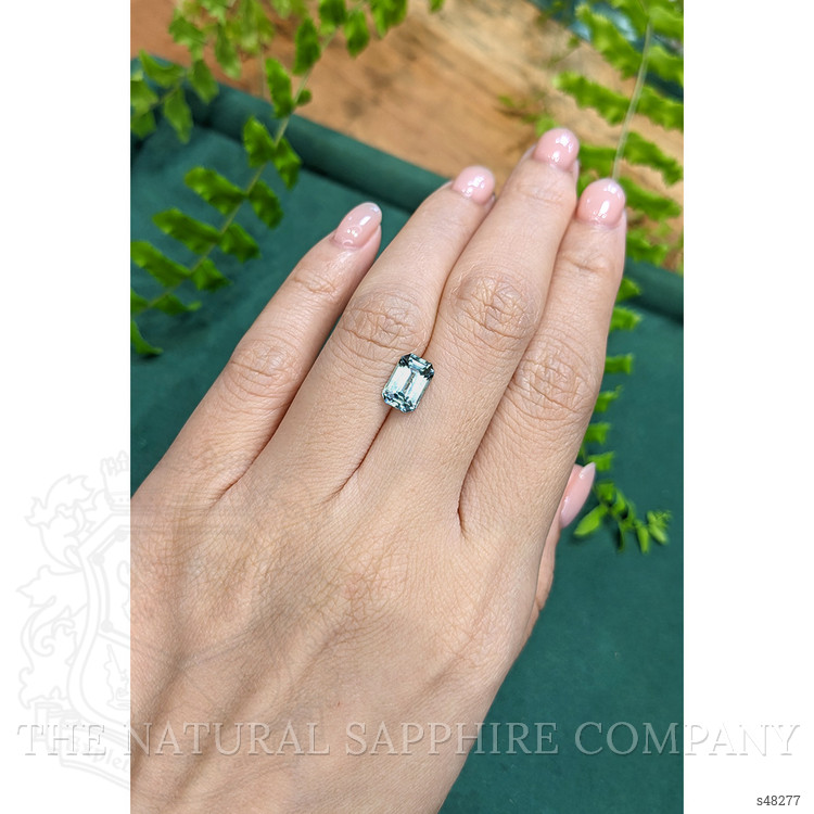 2.24 Ct. Bluish Green Sapphire from Ceylon (Sri Lanka)