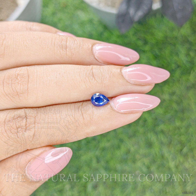 0.96 Ct. Blue Sapphire from Ceylon (Sri Lanka)