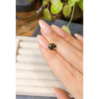 1.34 Ct. Green Sapphire from Australia Life Style