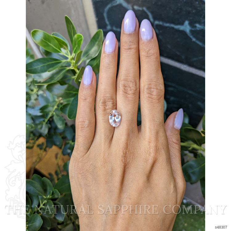 5.08 Ct. Padparadscha Sapphire from Ceylon (Sri Lanka)