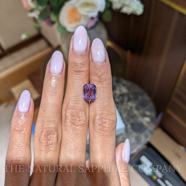 4.04 Ct. Pinkish Purple Sapphire from Ceylon (Sri Lanka)