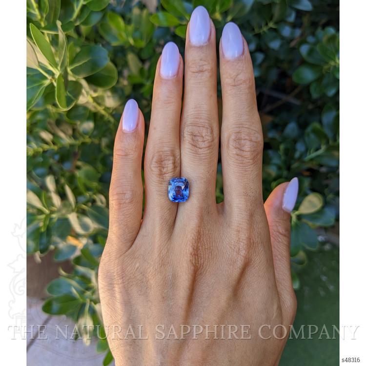 5.17 Ct. Blue Sapphire from Ceylon (Sri Lanka)