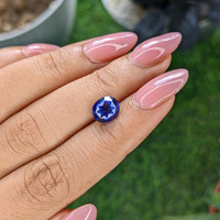 2.55 Ct. Blue Sapphire from Ceylon (Sri Lanka) Life Style