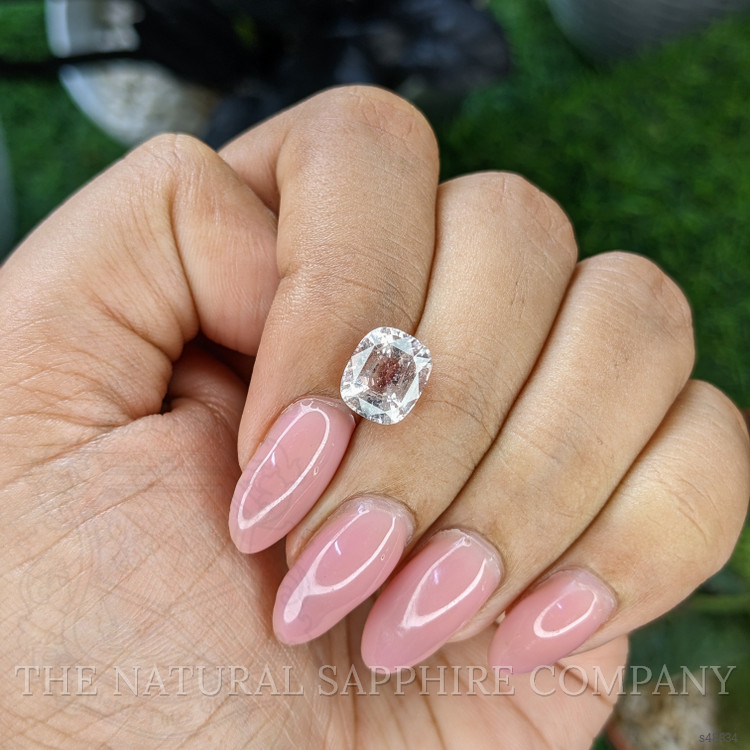 3.14 Ct. Peach Sapphire from Madagascar