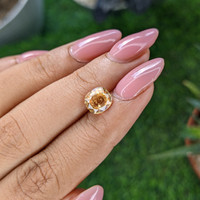 2.03 Ct. Padparadscha Sapphire from Ceylon (Sri Lanka) Life Style