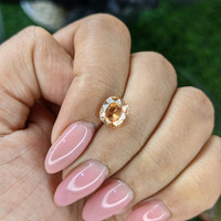 2.03 Ct. Padparadscha Sapphire from Ceylon (Sri Lanka) Life Style