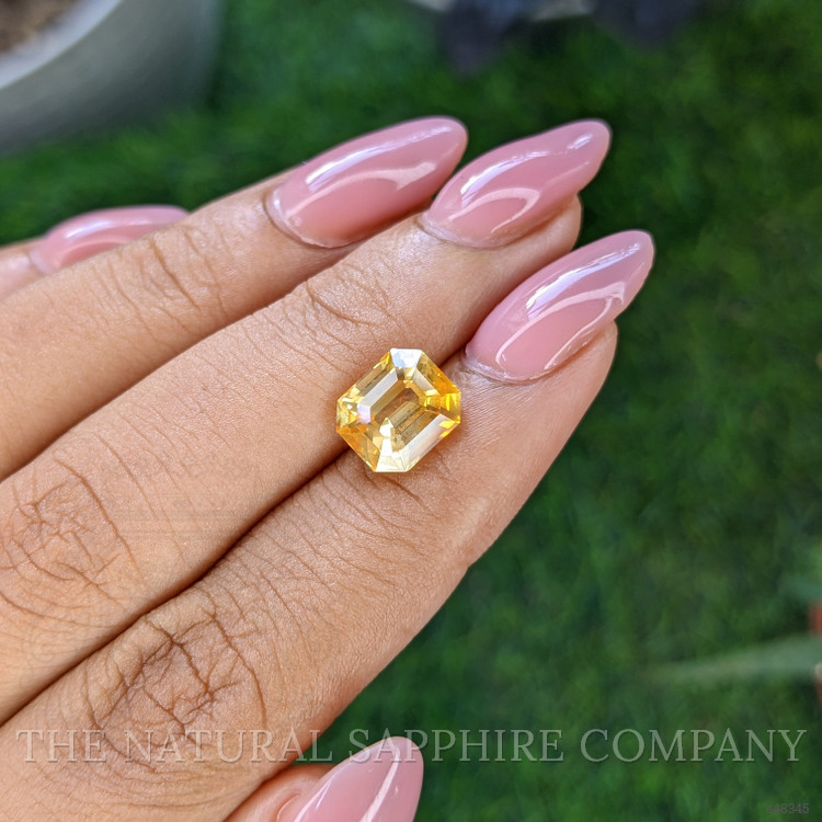 3.90 Ct. Yellow Sapphire from Ceylon (Sri Lanka)
