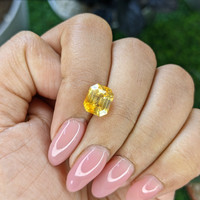 3.90 Ct. Yellow Sapphire from Ceylon (Sri Lanka) Life Style