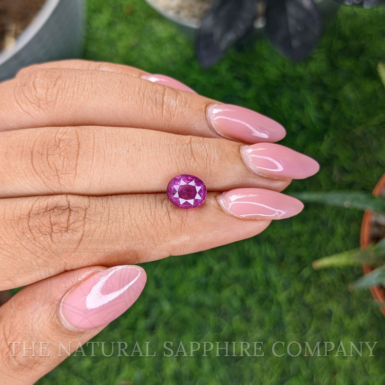3.03 Ct. Purplish Pink Sapphire from Ceylon (Sri Lanka)