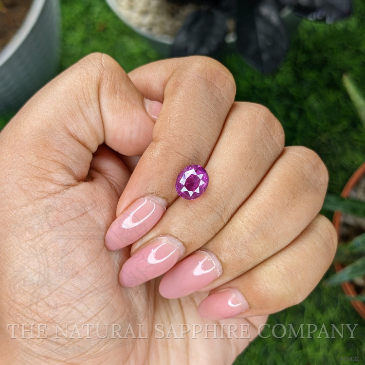 3.03 Ct. Purplish Pink Sapphire from Ceylon (Sri Lanka)